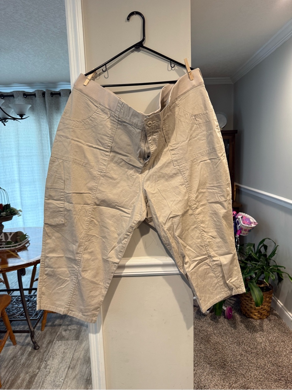 Light Tan Casual Patchwork Shorts